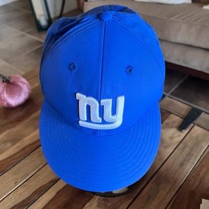 MITCHELL & NESS NFL NEW YORK NY GIANTS LOGO  FITTED HAT BLUE WHITE 7 1/4